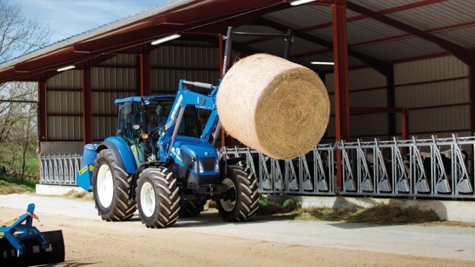 New Holland - Le pont avant SuperSteer également disponible sur les tracteurs T4