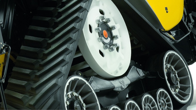 Des chenilles pour limiter le tassement des sols.