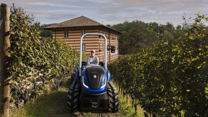 New Holland TK